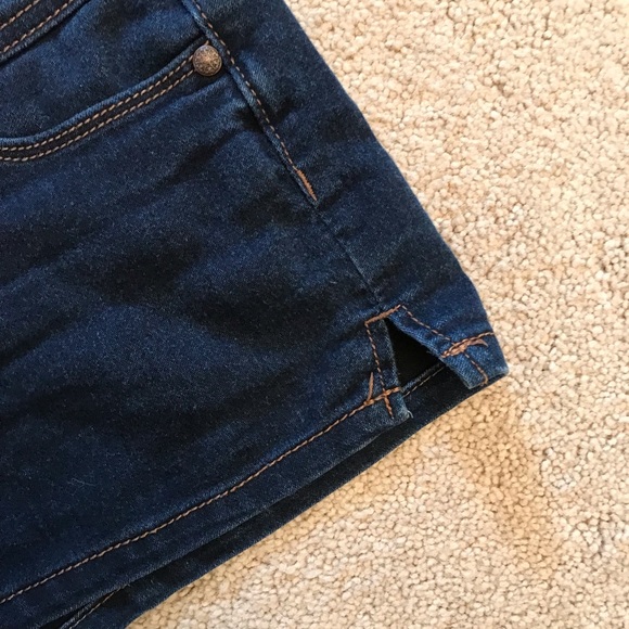 Rue 21 High Waist Denim Shorts Womens Size 3 Button Fly Stretch Dark Wash - Picture 6 of 12